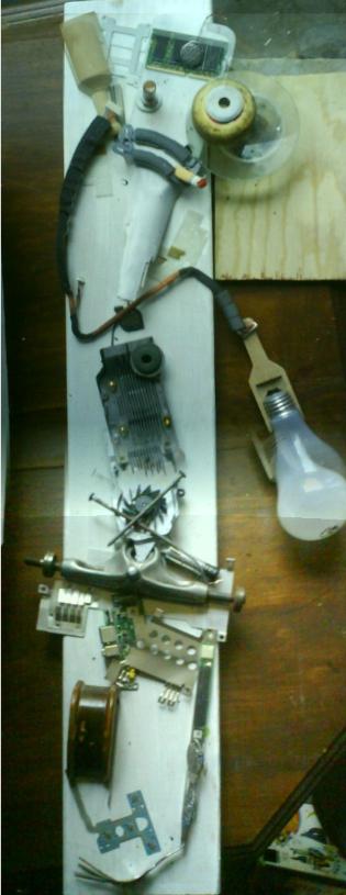[SOLD] Scrap Robot + 2008 + Scrap Media 